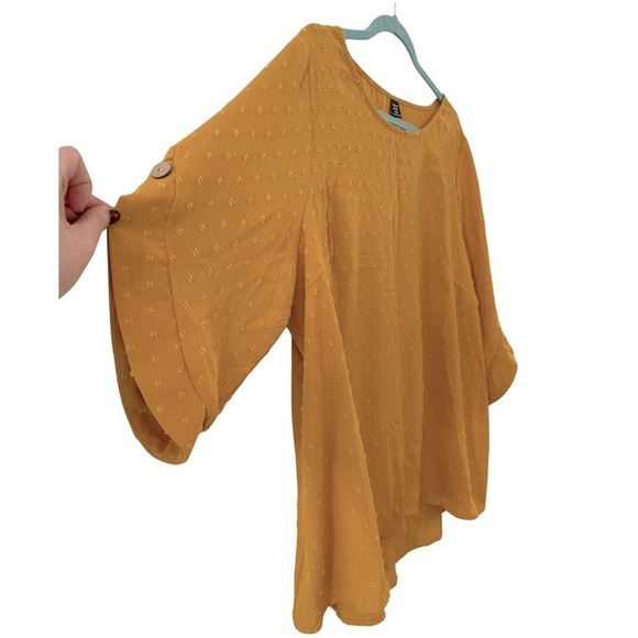 Women’s Plus Size Mustard Yellow Swiss Dot Flare Short Sleeve Blouse Top - Picture 4 of 14